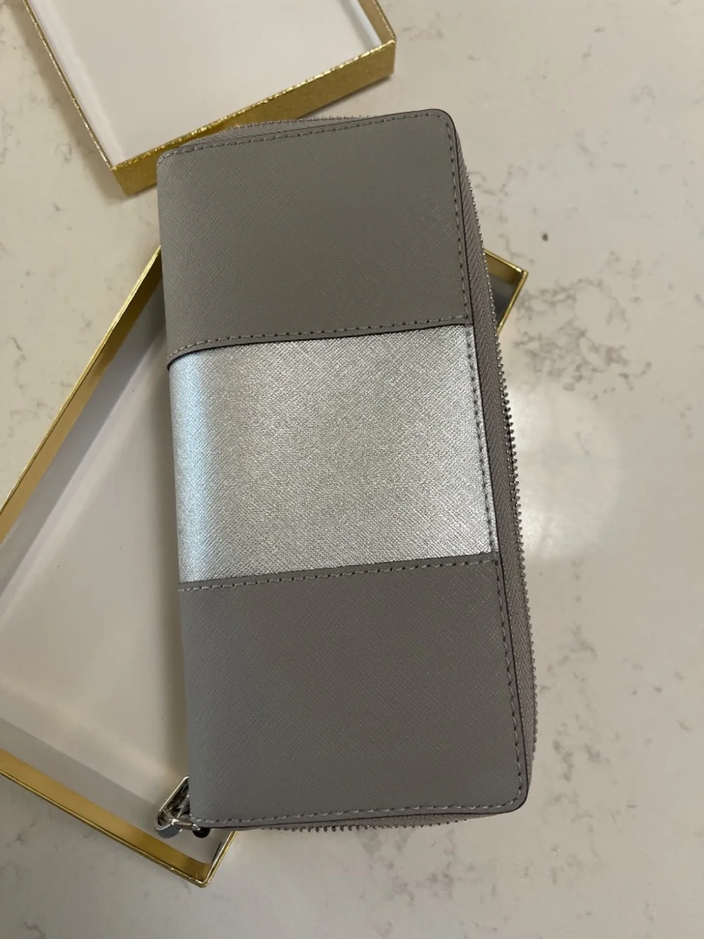 NWT Michael kors wallet